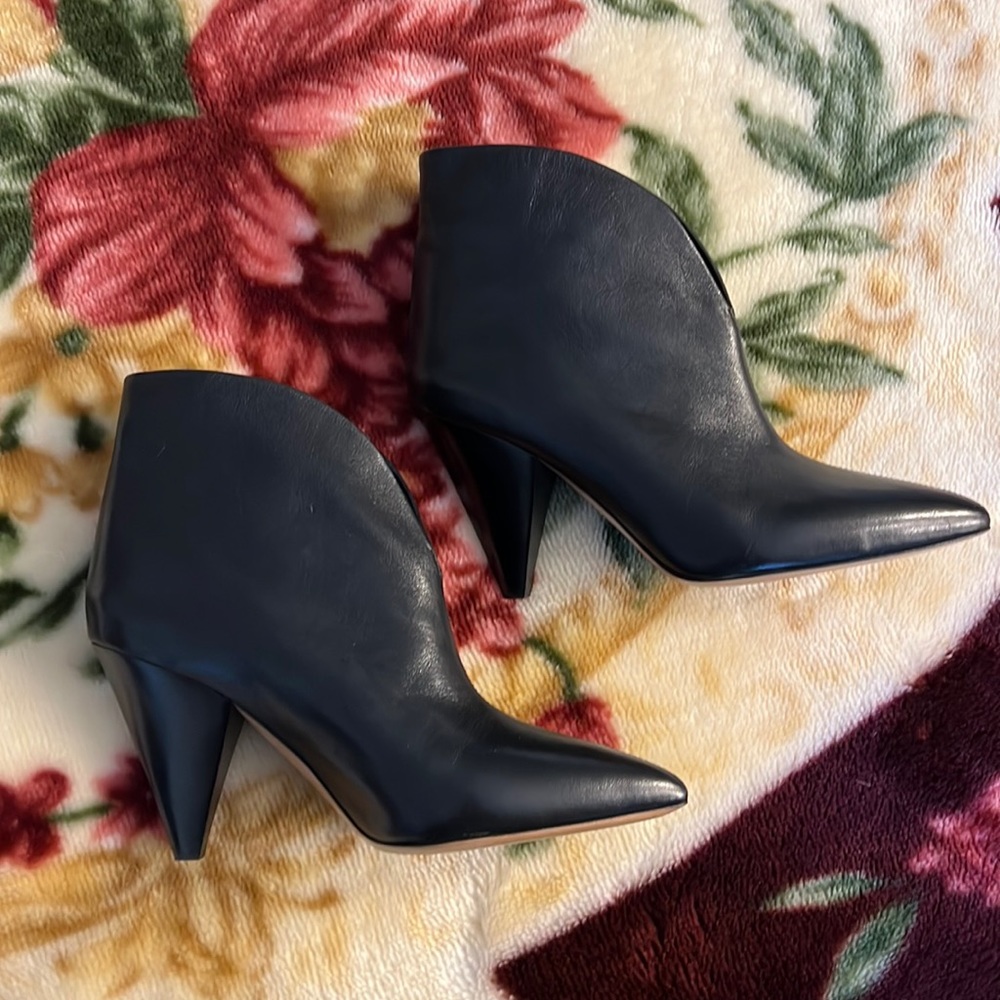 Brand, new, authentic Isabel Marant booties
